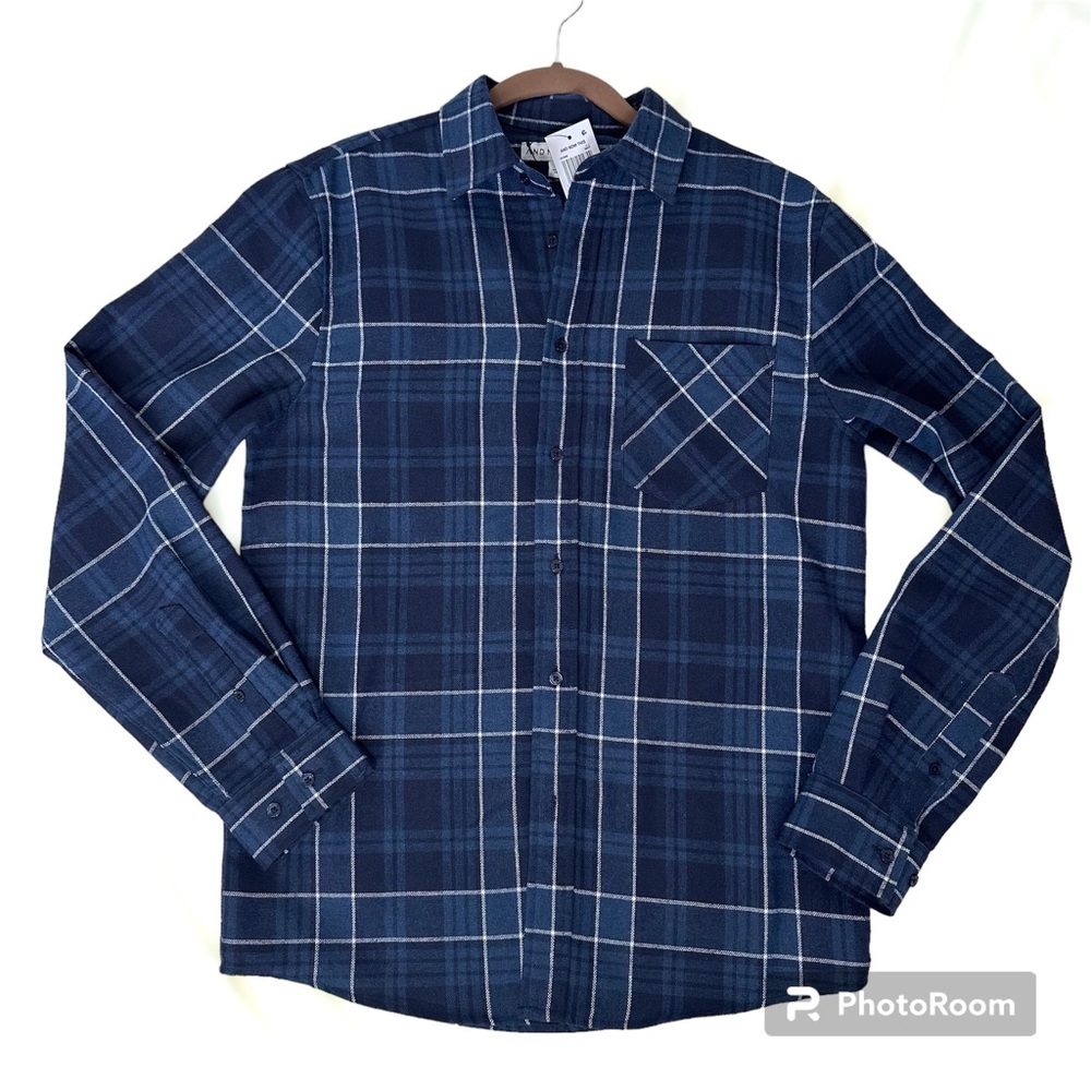 NWT And Now This Blue Plaid Flannel Button Down Long Sleeve Shirt Size Small